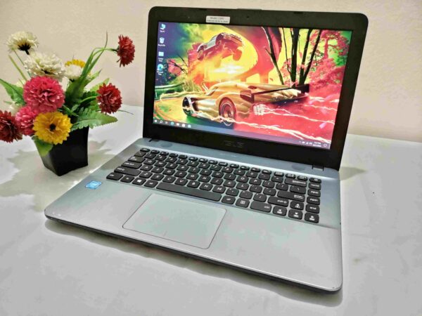 Asus laptop