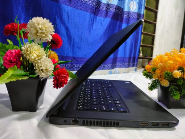 Dell Inspiron 3476 Laptop price
